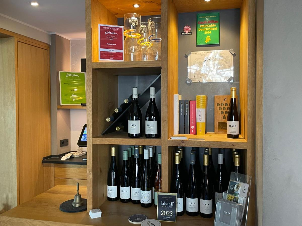 Weingutshotel Piesporter Goldtroepfchen Ngoại thất bức ảnh